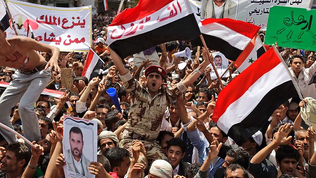 464236-yemen-protest