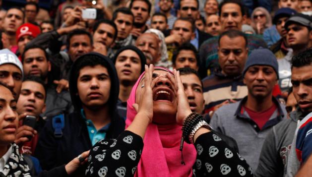 women-protest-egypt